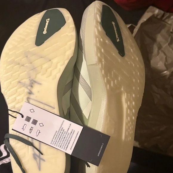 Y-3 Men's Green and White Athletic Shoes - Picture 4 of 5